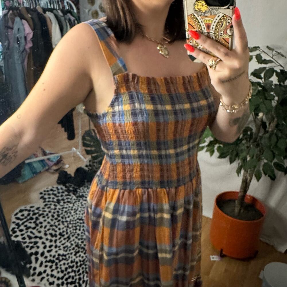 Birds of Paradis Smocked Dolores in Early Harvest Plaid Maxi Dress Multi Large - Picture 4 of 6